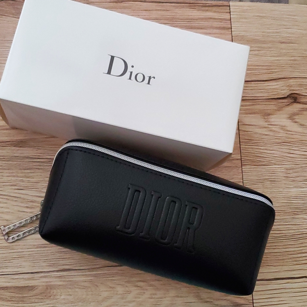 New in box never used DIOR pouch black zipper bag clutch w/  'D'  Charm